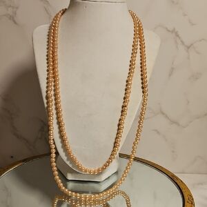 VINTAGE pink Pearl Necklace 50"